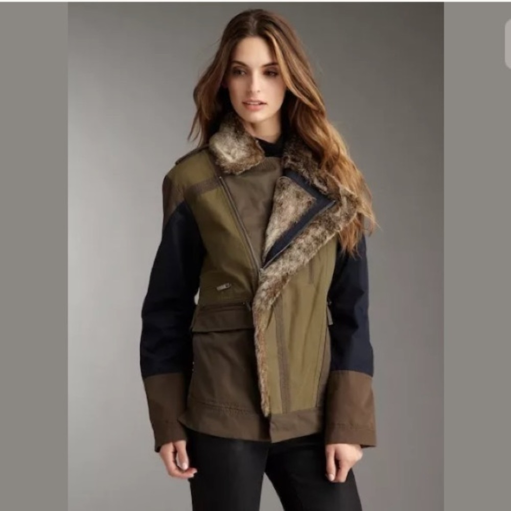 BCBG MAXAZRIA Aundrea Color Block Crop Green CoatS